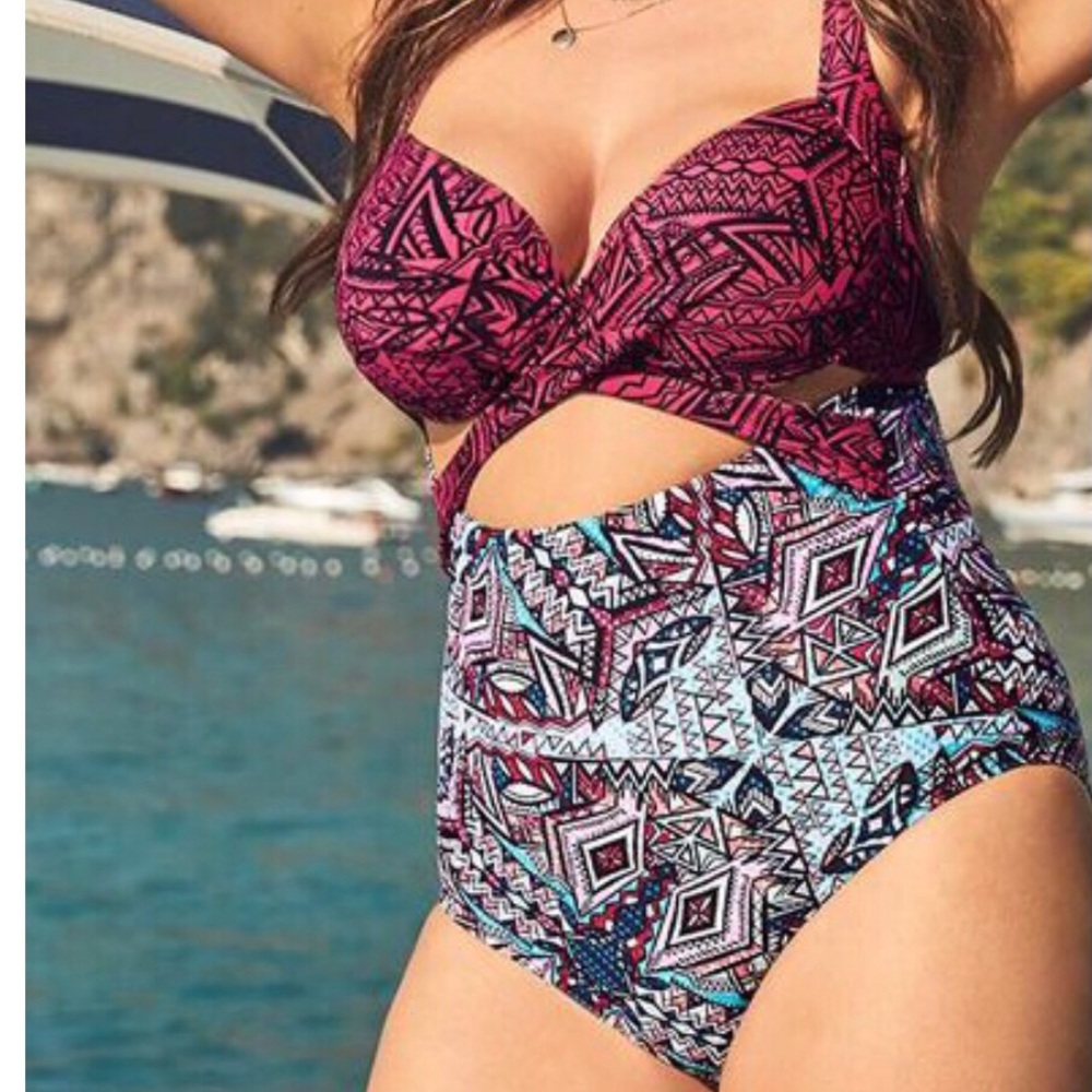 Swimsuits for All NEW WITH TAG Women’s Swimsuit